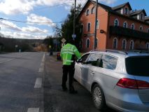 Dušičková policejní akce: Devět řidičů pod vlivem, 247 dopravních přestupků, problém byl i u cyklistů a chodců