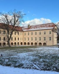 V buštěhradském zámku se buduje nová škola