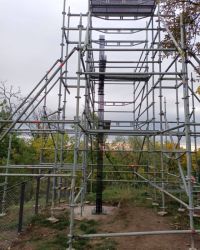 Nové kříže na Slánské hoře