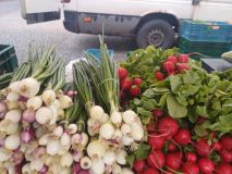 Na farmářský trh na Kladno můžete vyrazit pro jahody. Za kolik budou?