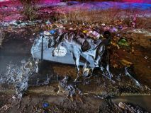 O novoroční noci prohledávali kladenští hasiči bytový dům kvůli kouři