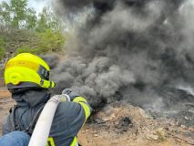 Ve středu večer na letišti Václava Havla hořelo