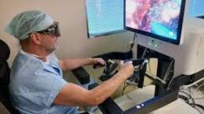 Gynekologicko-porodnické oddělení ON Kladno začalo operovat na robotickém systému Versius