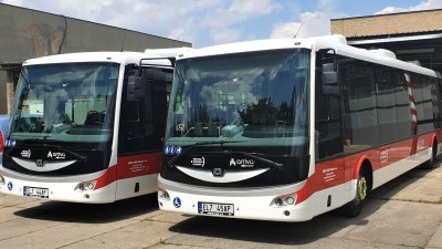 V Kladně bude jezdit 16 nových elektrobusů, město směřuje k větší dávce ekologie