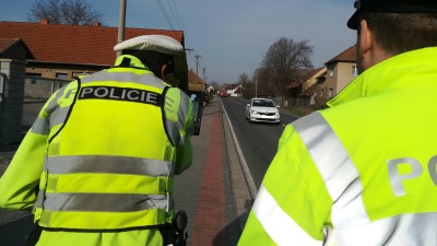 Přes pět stovek přestupků zaznamenali středočeští policisté během tří dopravně bezpečnostních akcí během srpna