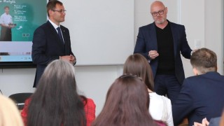 Kladensk&aacute; pedagogick&aacute; je &scaron;kola budoucnosti