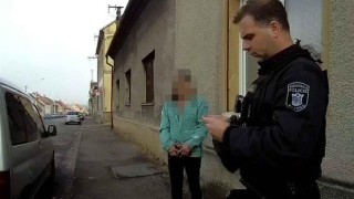 Ř&iacute;dila na pervitinu a je&scaron;tě s blokovan&yacute;m řidič&aacute;kem