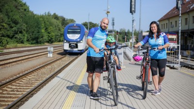 Vlaky Českých drah jsou připraveny na cyklistickou sezonu. S koly vás zavezou i do Německa, Rakouska, Slovenska či Maďarska