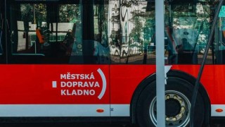 Na Kladensku bude cestuj&iacute;c&iacute; vozit Arriva City, slučuje se s ČSAD MHD Kladno