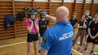 Kladenští páťáci zápolí v předkolech Desetiboje mladého strážníka