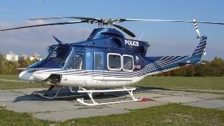 Ve Slan&eacute;m přist&aacute;l vrtuln&iacute;k. D&iacute;tě se pop&aacute;lilo