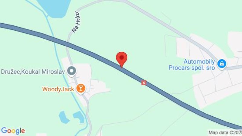 U Družce havaroval karavan