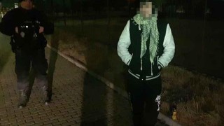 Třikrát navštívili v noci benzinu v Kročehlavech, třikrát kradli