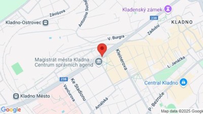 Na Náměstí Svobody srazilo auto chlapce na přechodu