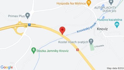 Nehoda na dálnici. Auto narazilo do svodidel