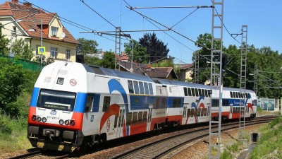 Vlaky do Prahy v červenci nepojedou. Těšte se na autobusy