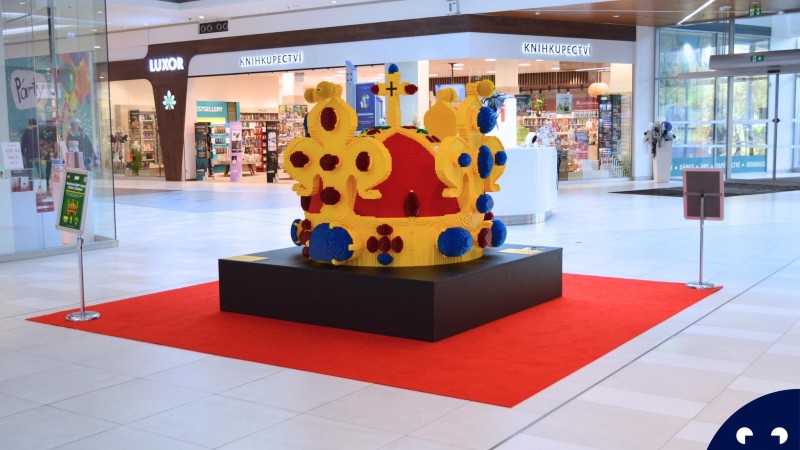 V Centrálu se vystavuje SVatováclavská koruna