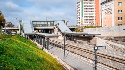 Modernizace trati na Kladno je hotová. Na řadě jsou podchody