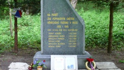 Zastřelili ho kvůli jedné větě. Dříve zapomenutý památník v Krnčí připomíná šest českých vlastenců