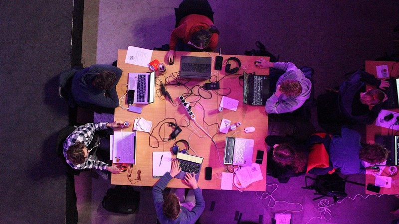 Kladenské gymnázium první na soutěži v kyberbezpečnosti