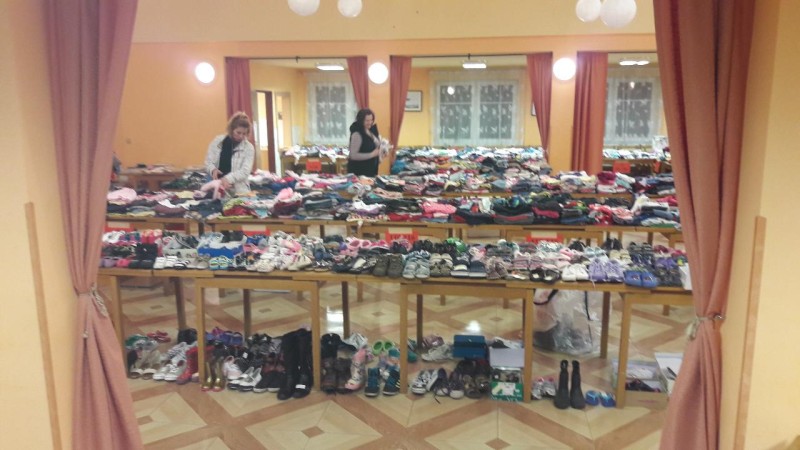 Na Sv&aacute;rově proběhne charitativn&iacute; burza. Již z&iacute;tra