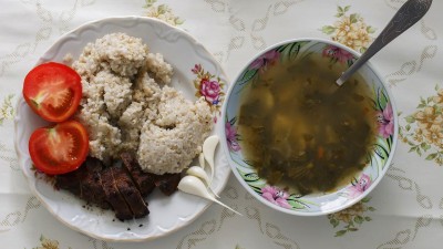 Projekt Obědy do škol bude pokračovat, díky němu má denně teplý oběd přes tisíc středočeských dětí