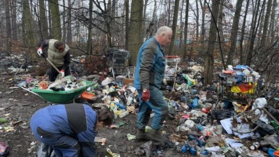 Kraj zru&scaron;il č&aacute;st rozhodnut&iacute; města Kladna. Ve věci Kožovky se mus&iacute; znovu rozhodovat