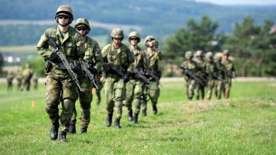 Kolem letiště čekejte armádní manévry