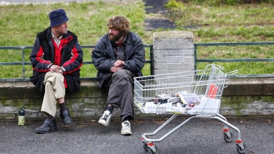 Strážníci našli mezi bezdomovci dva celostátně hledané