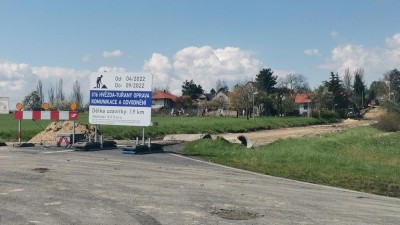 Pozemní komunikace mezi obcemi Řevničov a Slaný uzavřena