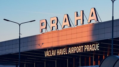 Na letišti Václava Havla zasahuje policie