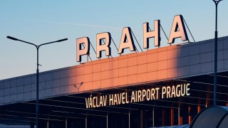 Na letišti Václava Havla zasahuje policie