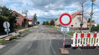 Kdy bude hotová silnice z Vrapic do Brandýska?