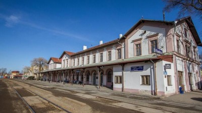 Kladenské zastupitelstvo dnes jedná o zbourání nádraží