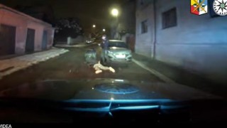 Honička s policisty na Kladně. Opět nezletilý za volantem sdíleného auta