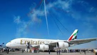 Obří krasavec od Emirates dnes na nebi nad Kladnem, největší letadlo na světě
