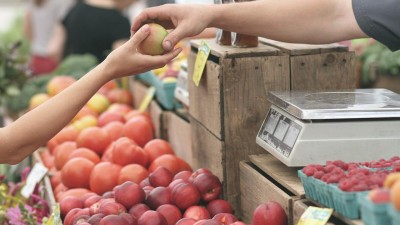 V Buštěhradě začnou farmářské trhy