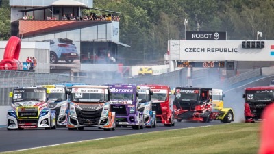 Czech Truck Prix & NASCAR: Mostecký autodrom se chystá na nezapomenutelný závodní víkend!